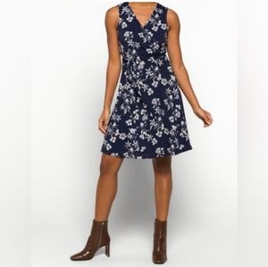 41 Hawthorn faux wrap dress navy blue and white floral dress